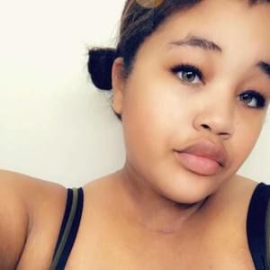 Meet your Posher, Deona